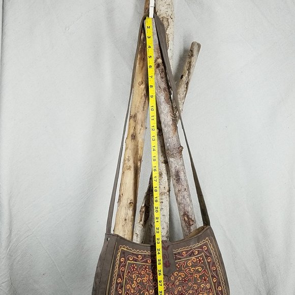 TONI Embroidered | Unique | Large Cross-Body Leather Bag - Picture 16 of 16